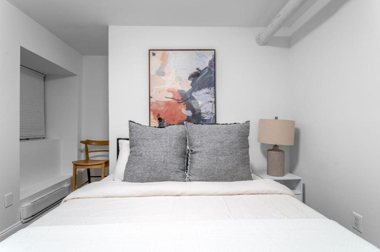 Chic 3 Bedroom In Chelsea Steps From The High Line * New York